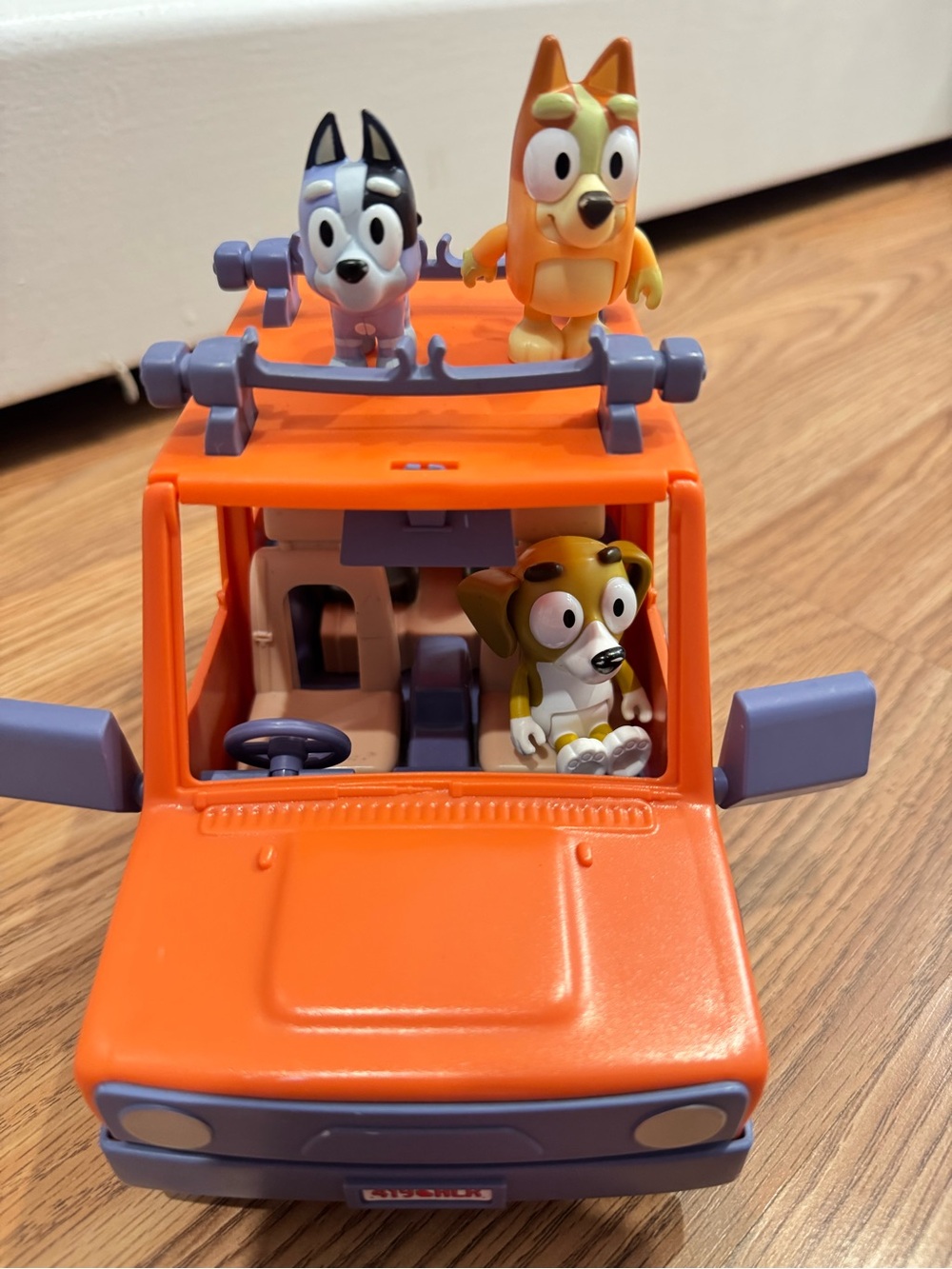Bluey Orange & Purple SUV Vehicle Playset, Plastic, Bluey & Bingo Figures